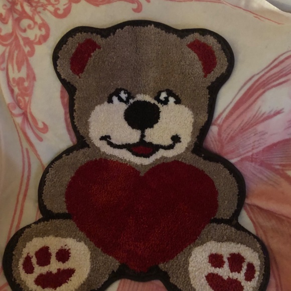 Small Heart teddy bear rug  for bedroom - Picture 2 of 2